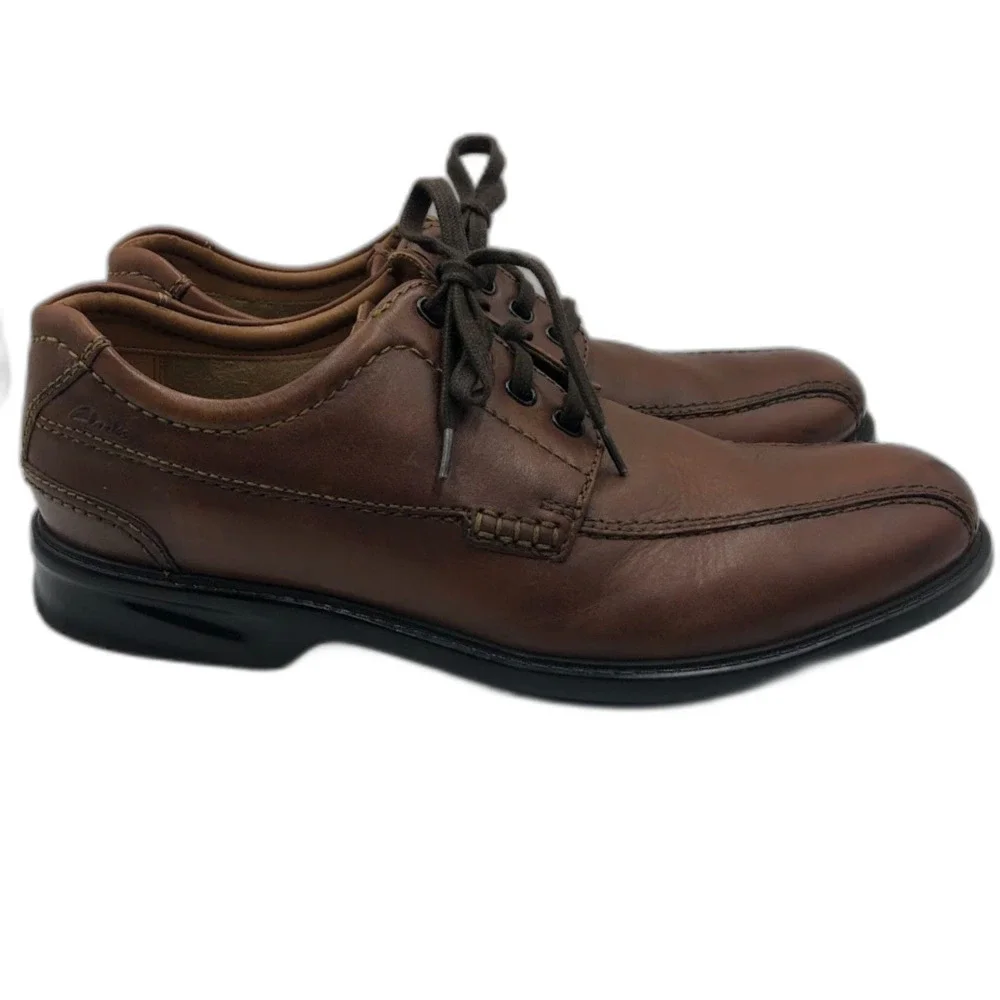 Clarks Men's Brown Leather Size 12M Lace Up Business Casual Comfort Oxfords